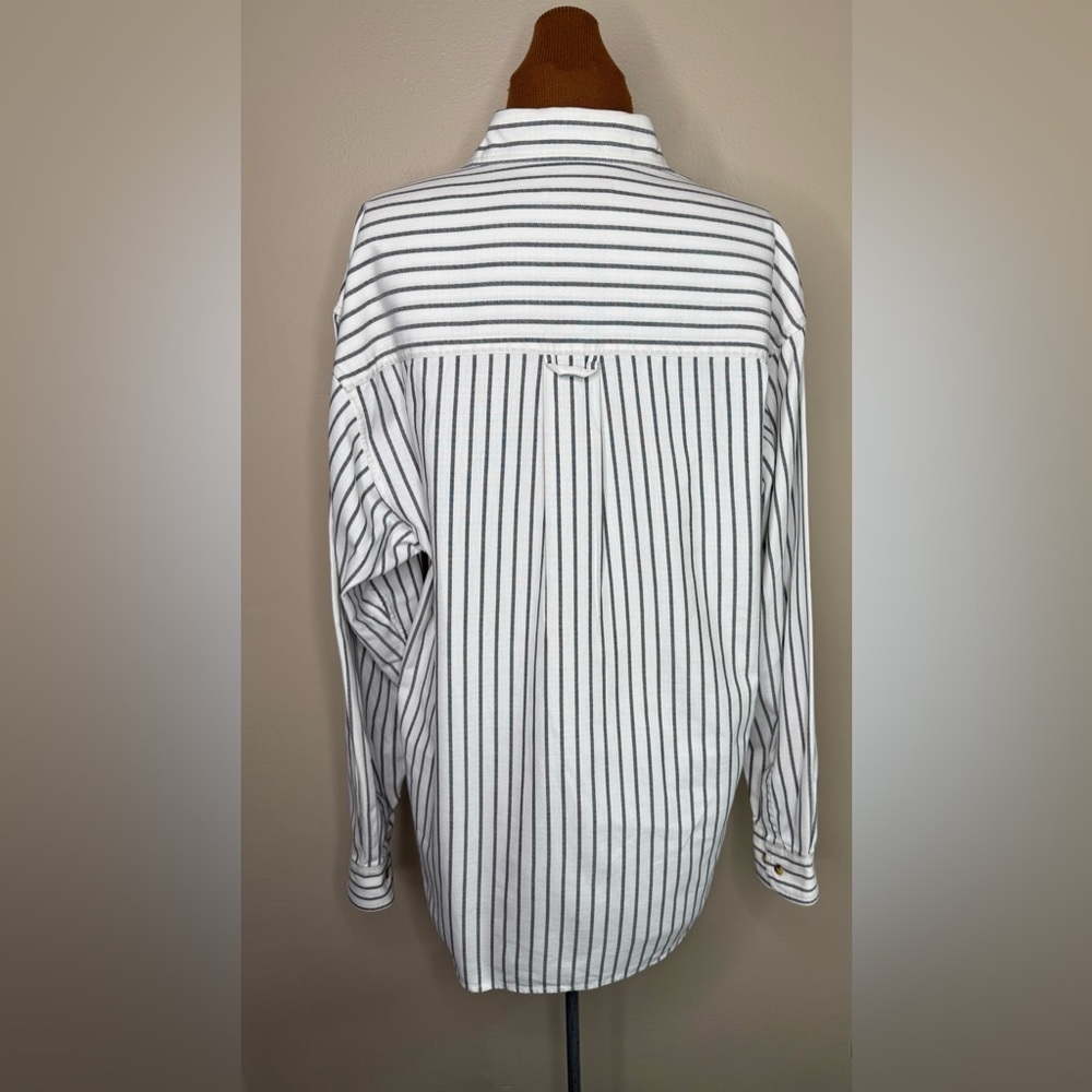 The Heartland Company White Striped Oversized Button Down Size Large - Picture 2 of 10